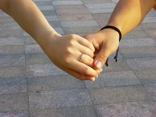 情侣牵手图片,关于情侣手牵手的浪漫图片